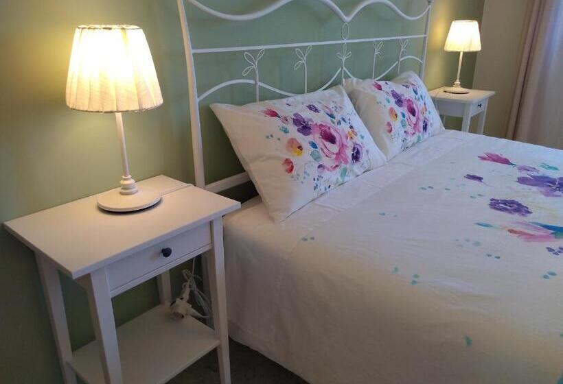 تختخواب و صبحانه Tanzi Home