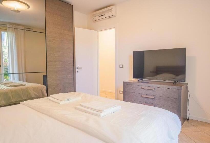 Endless Summer Sirmione Italian Homing