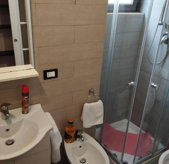 پانسیون Casa Rosy