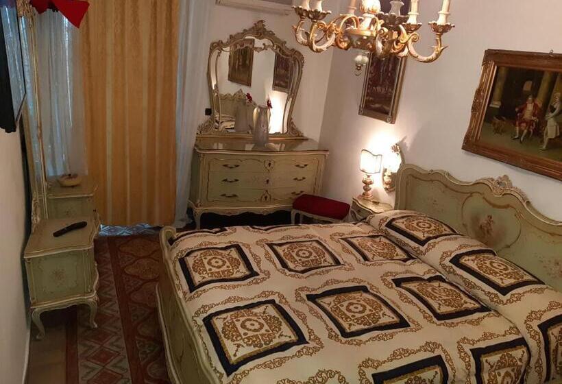 پانسیون Casa Rosy