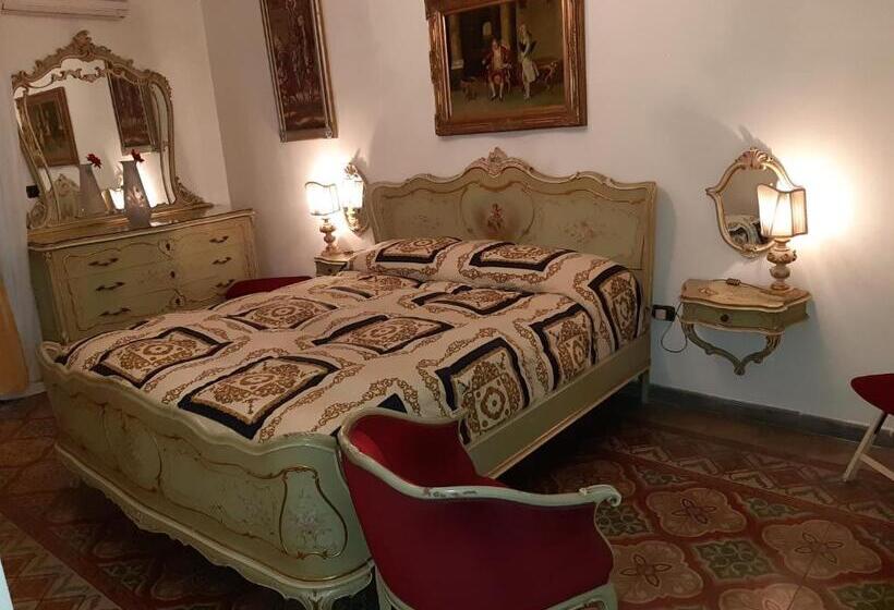 پانسیون Casa Rosy