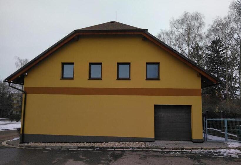 پانسیون Vinotéka U Kozů