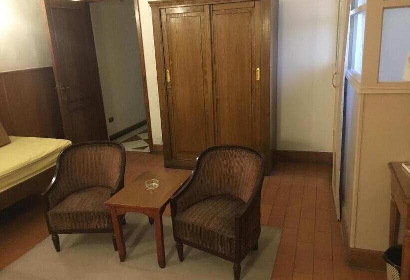هتل Pension Roma