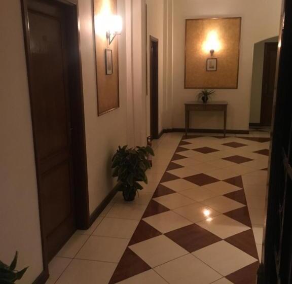 هتل Pension Roma
