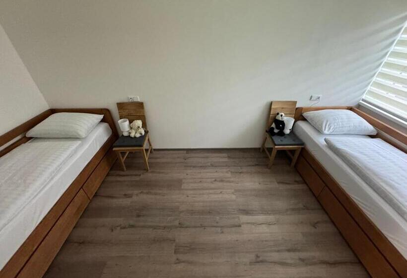 בית מלון כפרי Wellness & Spa Apartments Lipno Frymburk