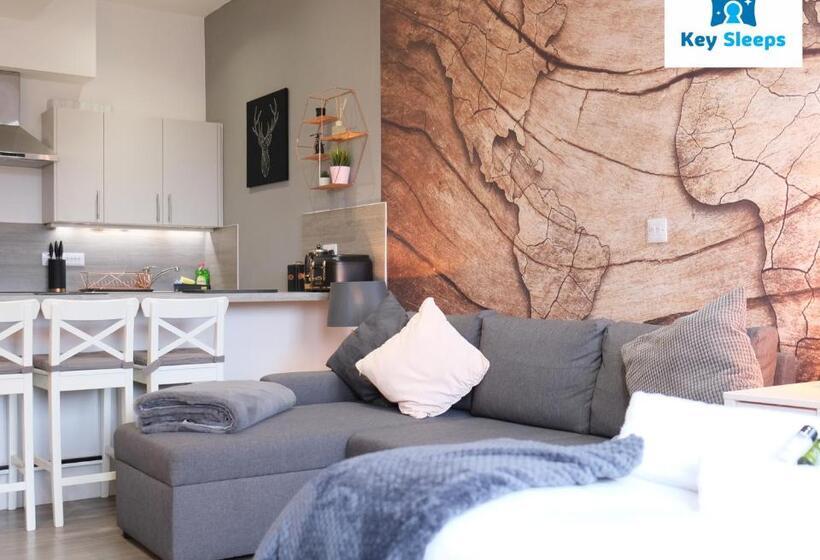Keysleeps Studio Apartment Northamptonshire Leisure & Contractors