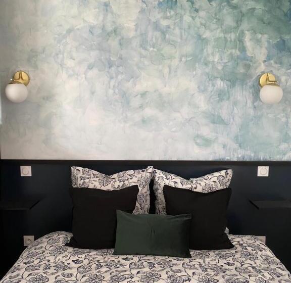 La Suite Dandy Beau T2 Terrasse, Parking Gratuit, Climatisation