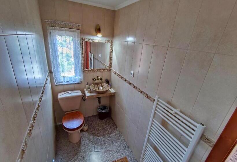 پانسیون Casa Adam