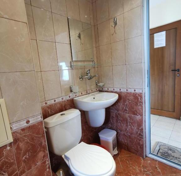 پانسیون Guest House Georgieva Ravda