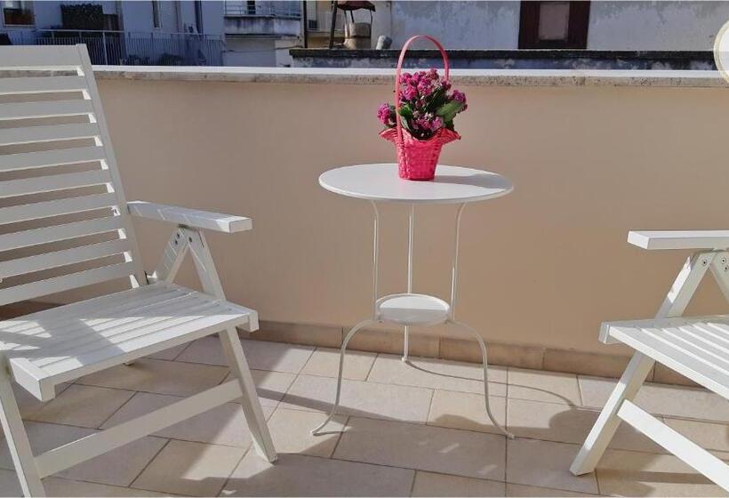 تختخواب و صبحانه Bella Puglia