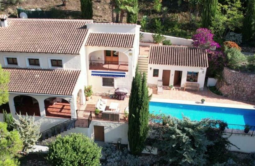 تختخواب و صبحانه Casa Romero