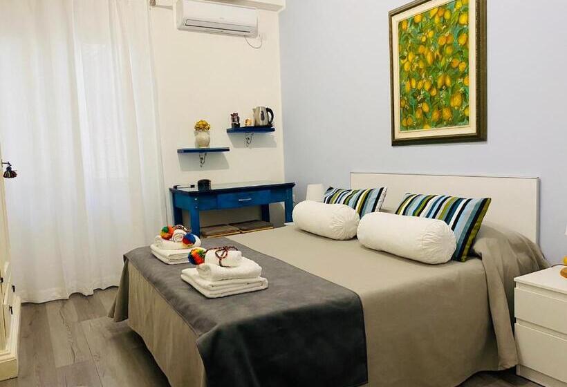 تختخواب و صبحانه Chiaro Di Luna