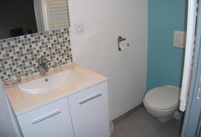 Bed and Breakfast Les Chambres Du Roc
