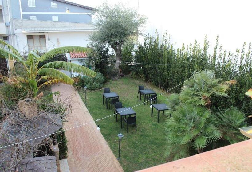 تختخواب و صبحانه Villa Rò Luxury