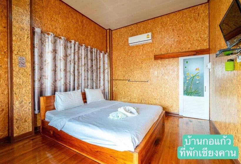 هتل Baan Kokaew Chiang Khan