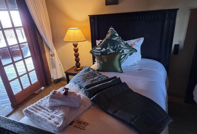 فندق Tholo Private Game Lodge