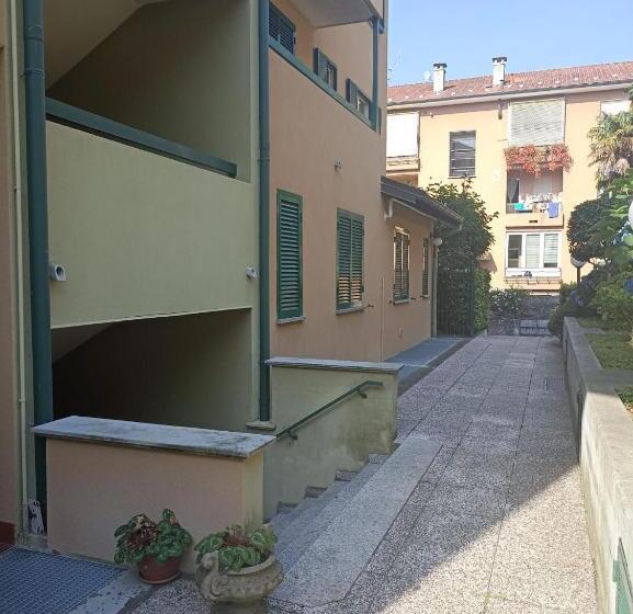 Sunshine Guesthouse