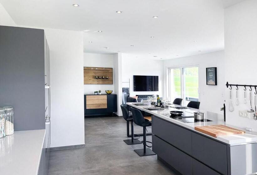 The View Suite