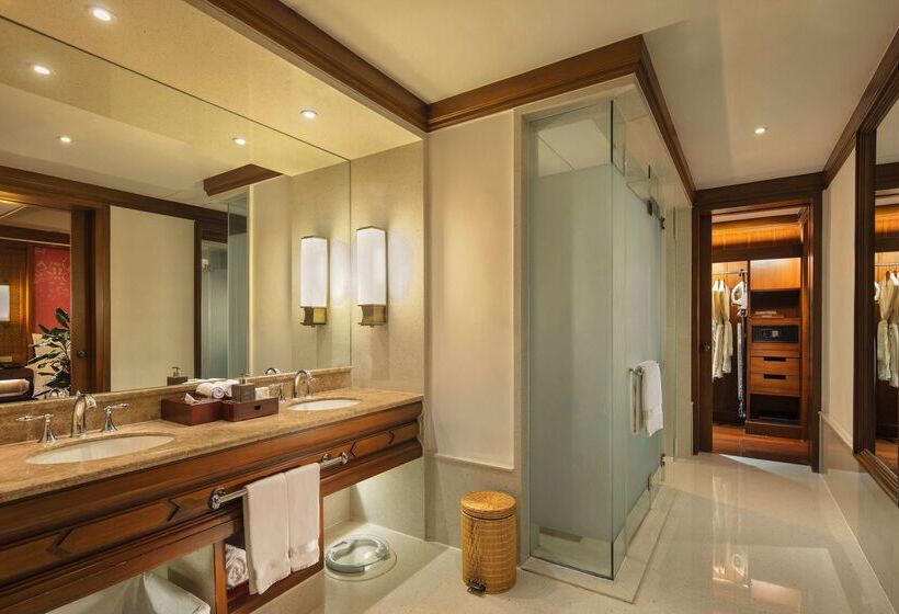 هتل Anantara Xishuangbanna Resort