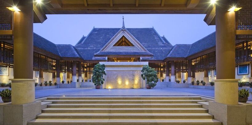 هتل Anantara Xishuangbanna Resort