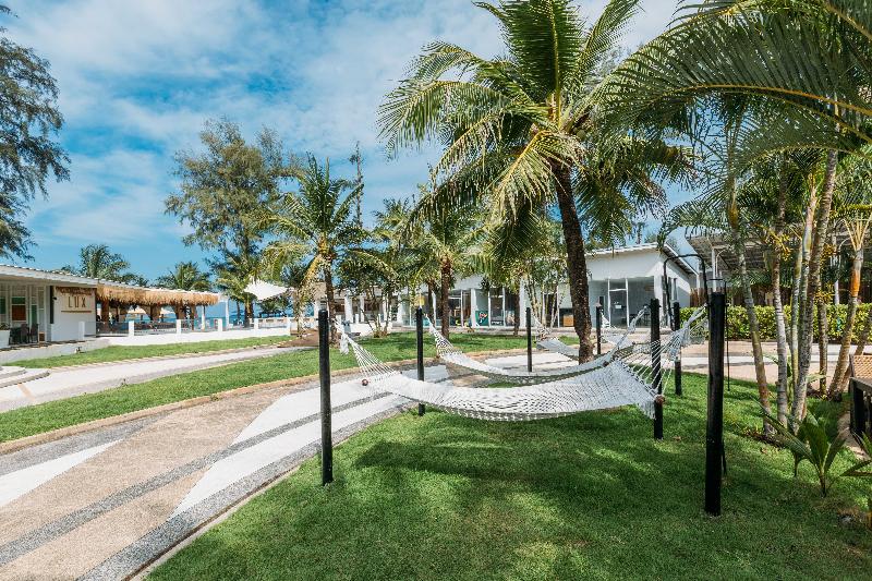 هتل Arinara Beach Resort Phuket Sha Extra Plus