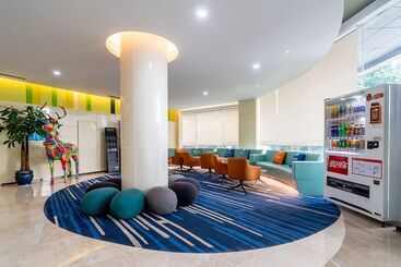 هتل Holiday Inn Express Yangzhou City Center By Ihg