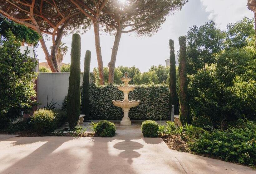 هتل Hôtel Liberata & Spa