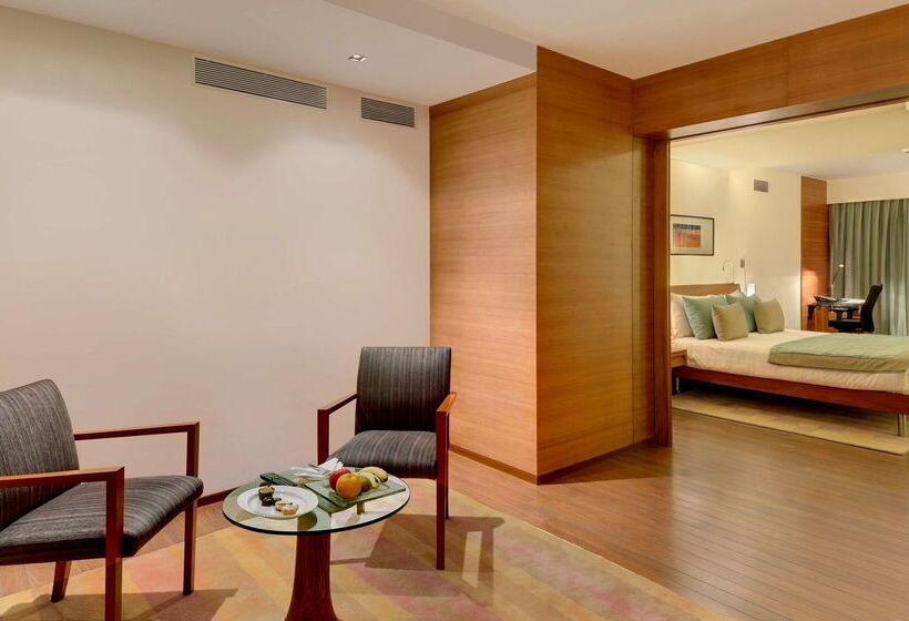 هتل Hyatt Pune