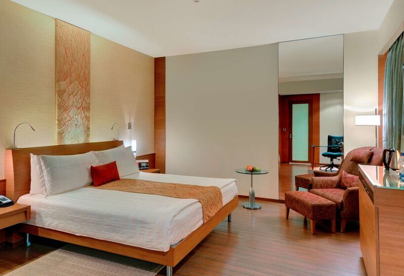 هتل Hyatt Pune