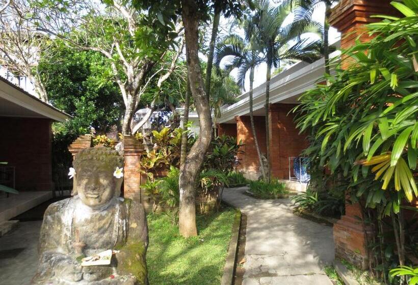 Hotel Laghawa Beach