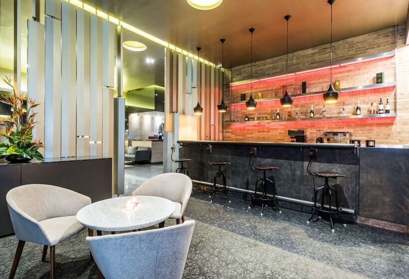 בית מלון כפרי NH Collection Bogota Terra 100 Royal