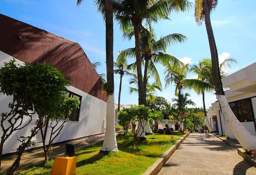 هتل On Vacation Blue Reef