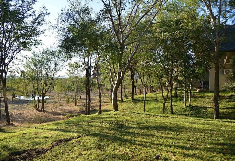 Fotos del hotel Victoria Falls Safari Suites:  8