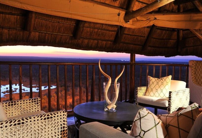 Hotel Victoria Falls Safari Suites