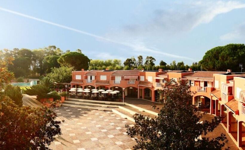 هتل Villaggio Santandrea Resort