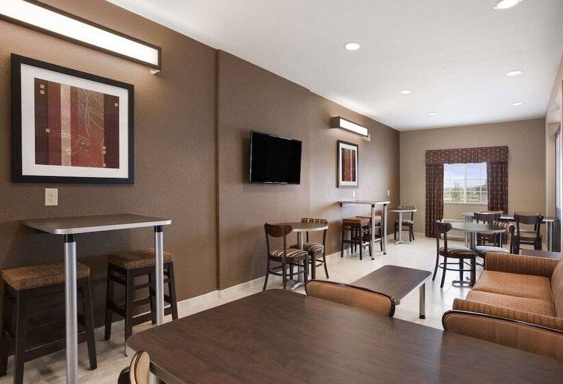 Microtel Inn & Suites Cotulla