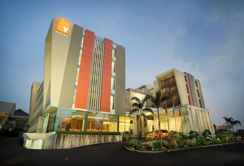 Fotos del hotel V Hotel & Residence Bandung:  18