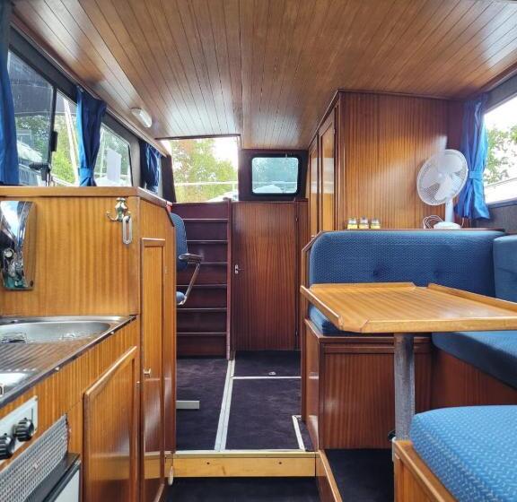 צימר Amsterdam Boat & Breakfast