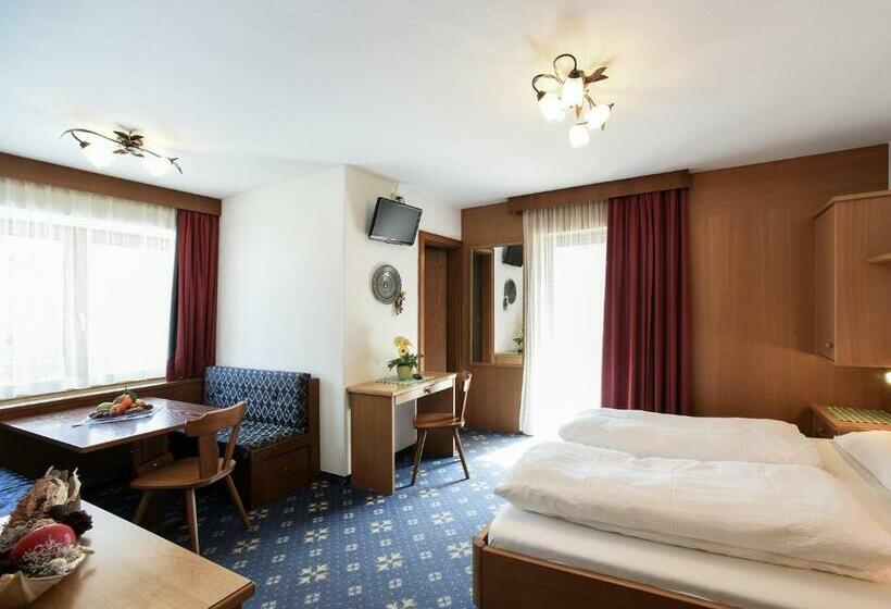 تختخواب و صبحانه Garní Emma