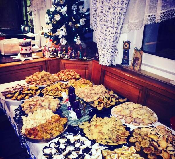 تختخواب و صبحانه Garní Emma