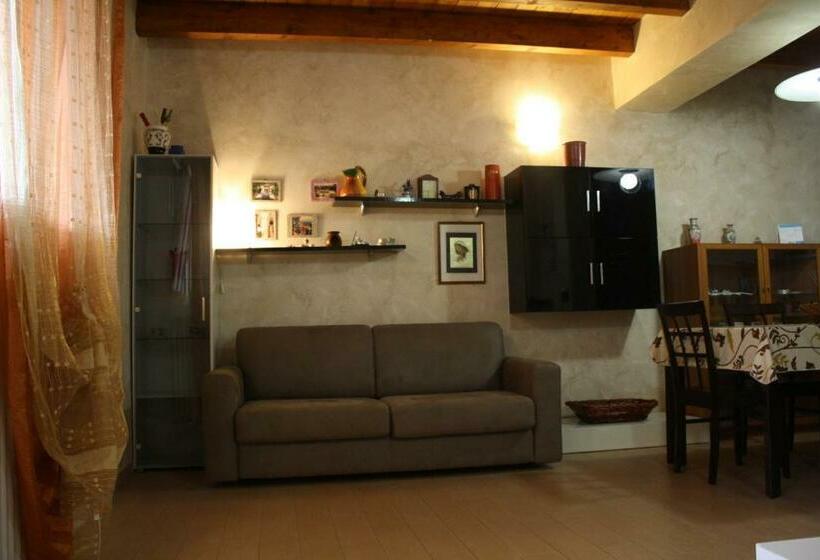 Casa B&b Bouganville Attico 85 Mq