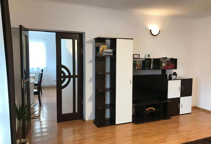 پانسیون Casa Mais
