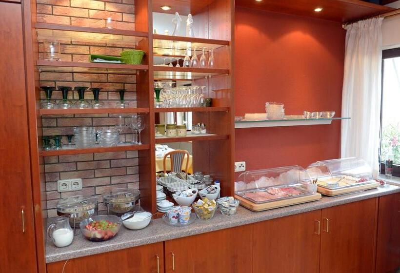 ペンション Ferien Weingut Pauly