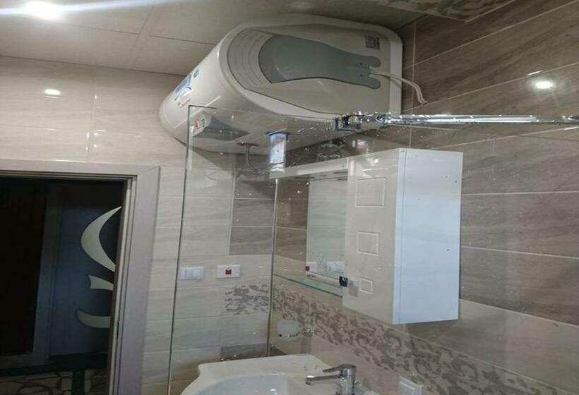 بنسيون House Ogledalovi