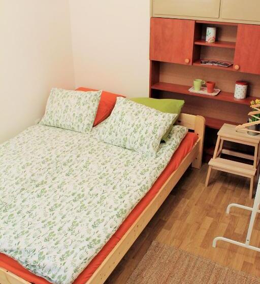 پانسیون Lidi Guesthouse