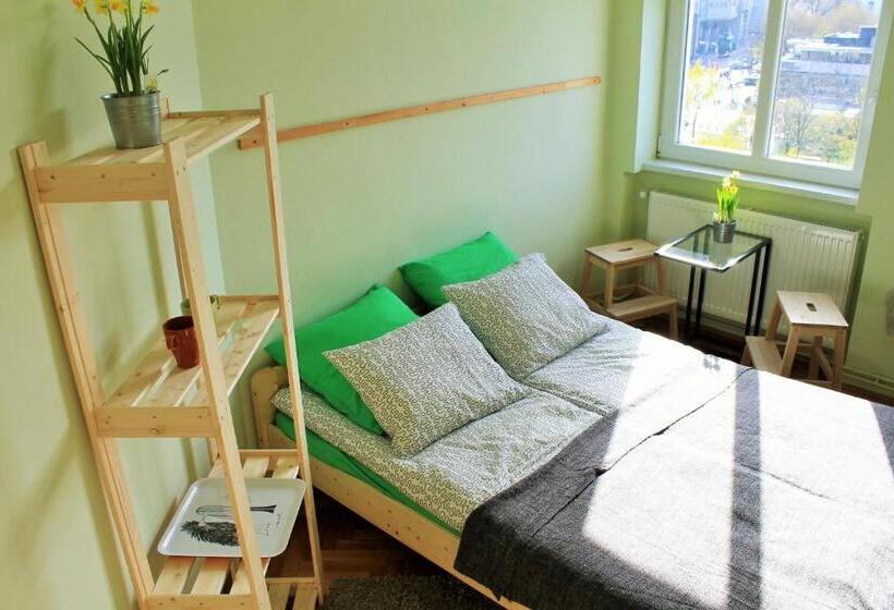 پانسیون Lidi Guesthouse