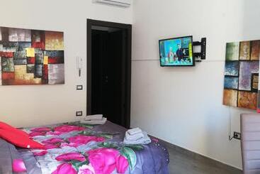 پانسیون Rooms Loru