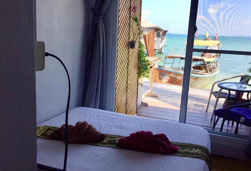 پانسیون Seaside Home