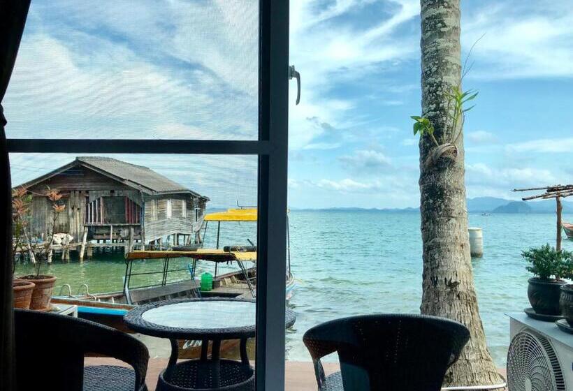 پانسیون Seaside Home