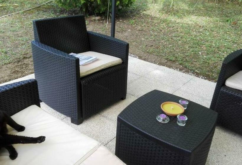 B&b Bread And Fantasy